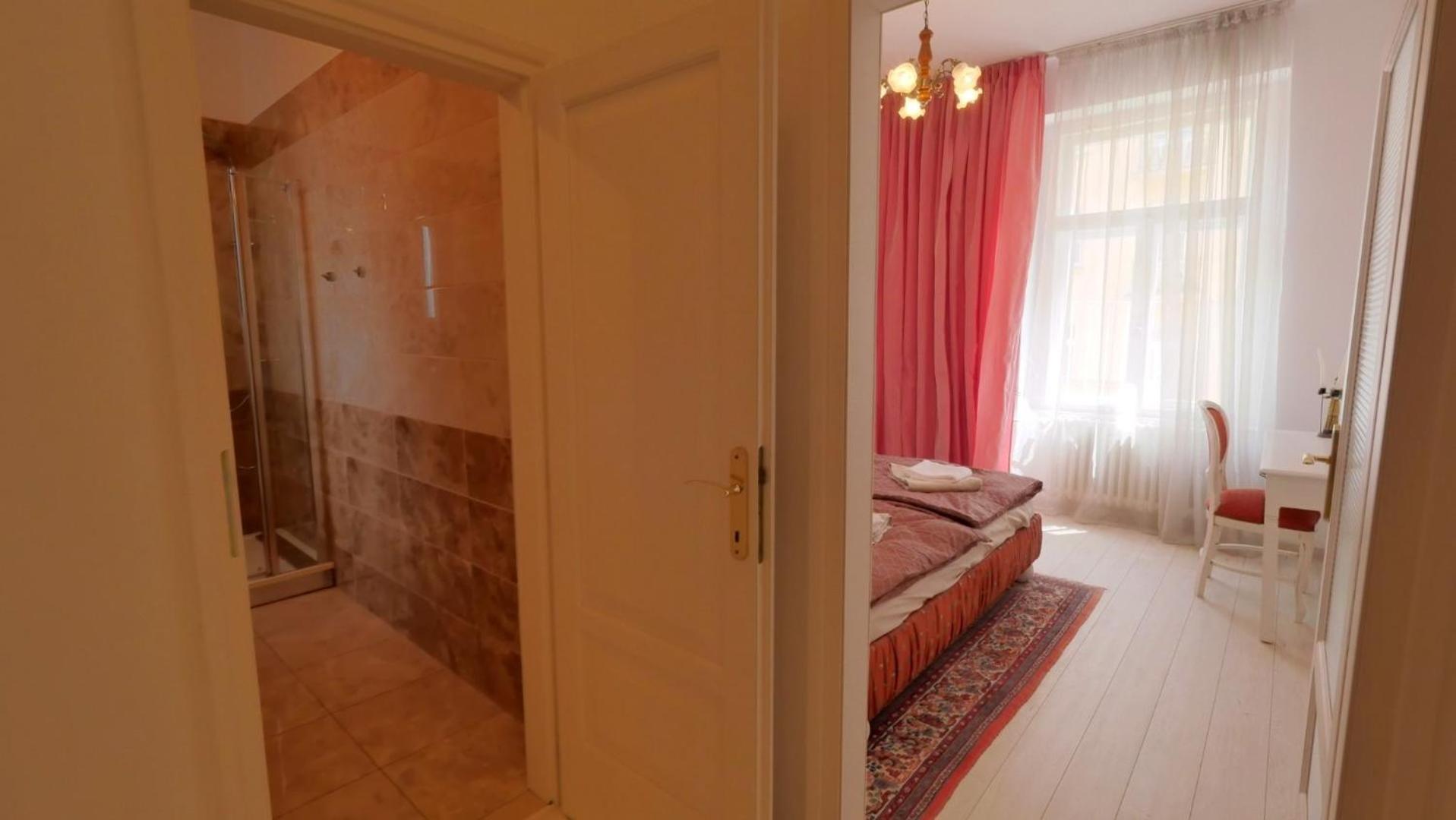 Velky 3I Apartman V Centre Mesta Bratislava Exteriér fotografie