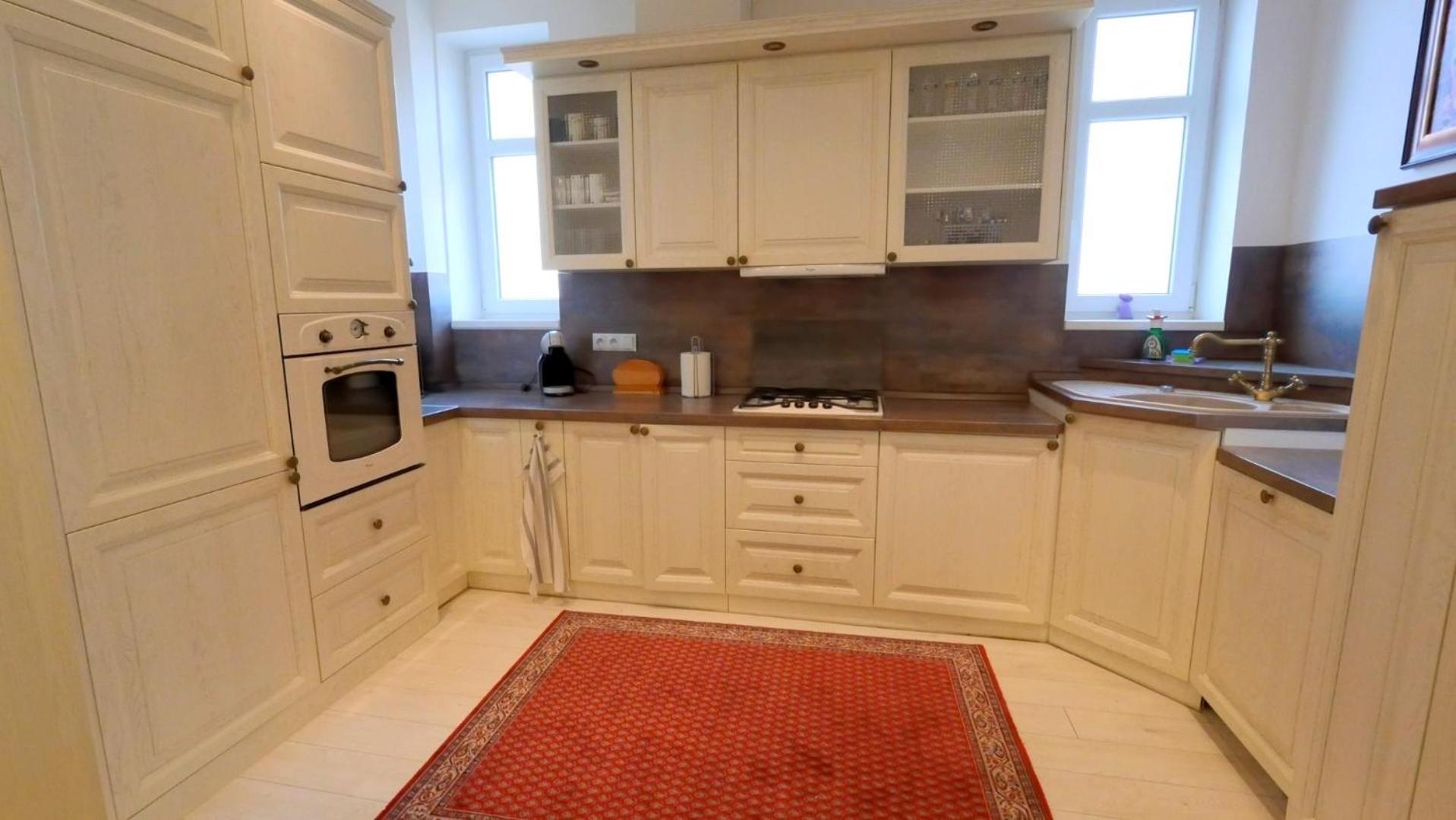 Velky 3I Apartman V Centre Mesta Bratislava Exteriér fotografie