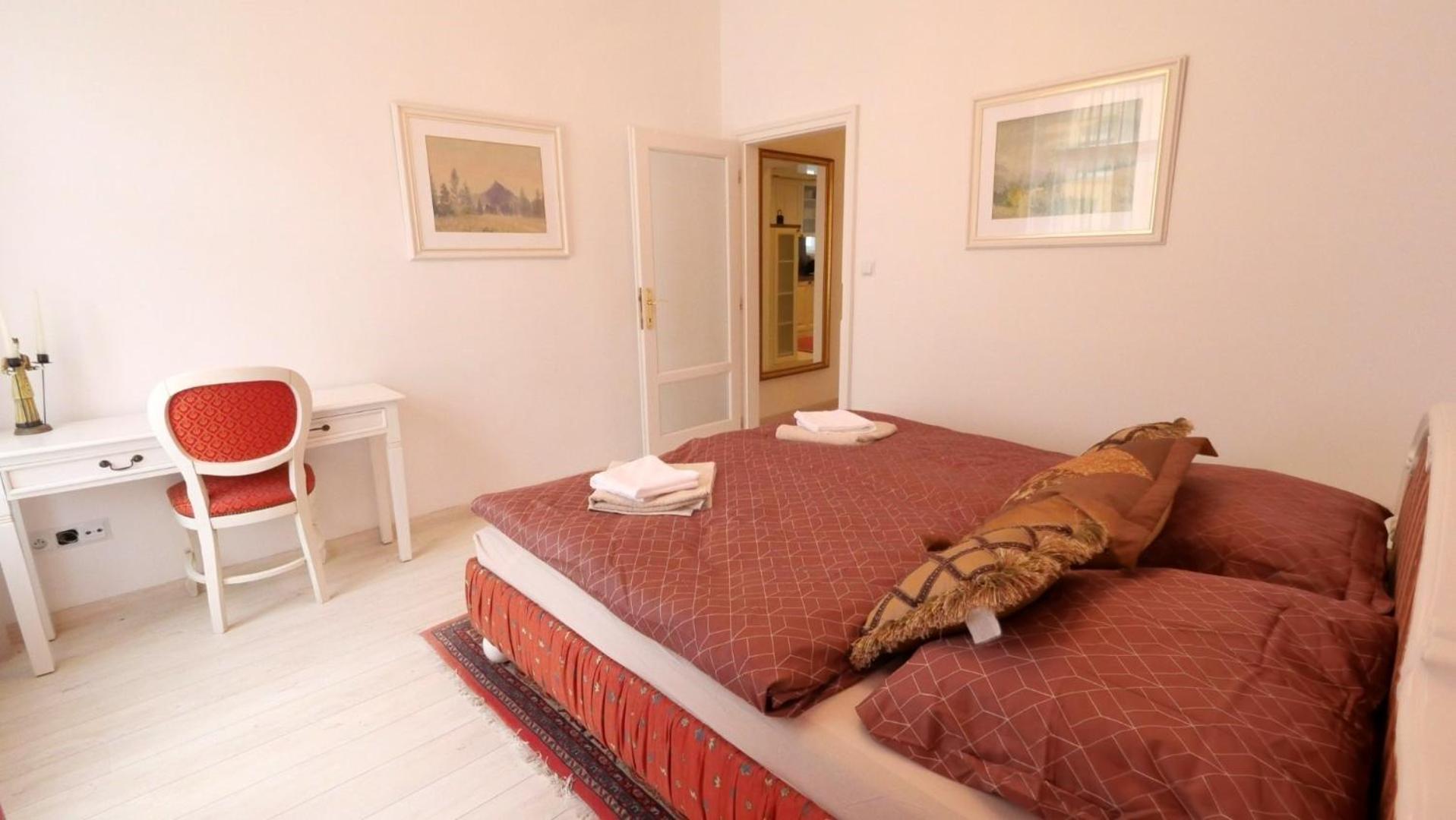 Velky 3I Apartman V Centre Mesta Bratislava Exteriér fotografie
