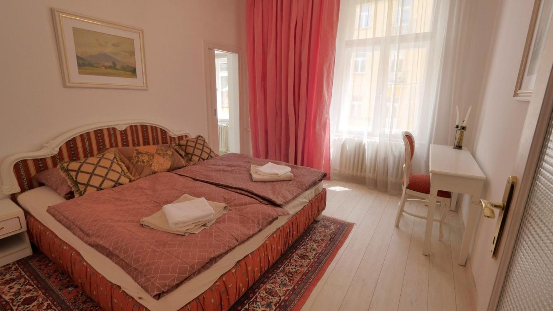 Velky 3I Apartman V Centre Mesta Bratislava Exteriér fotografie